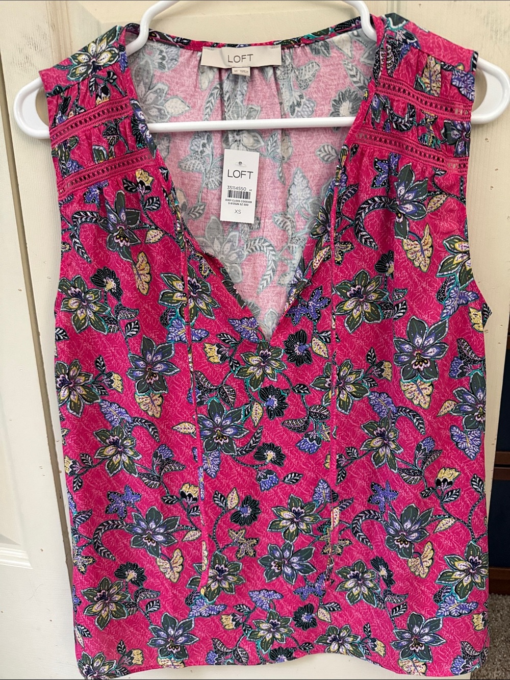 LOFT Pink Floral Sleeveless V-Neck Camisole